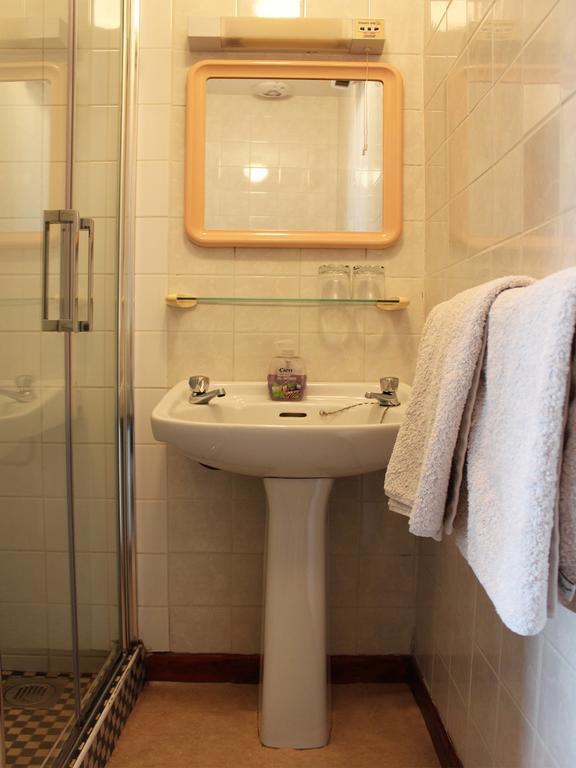 Avelow House B&B Kenmare Bagian luar foto